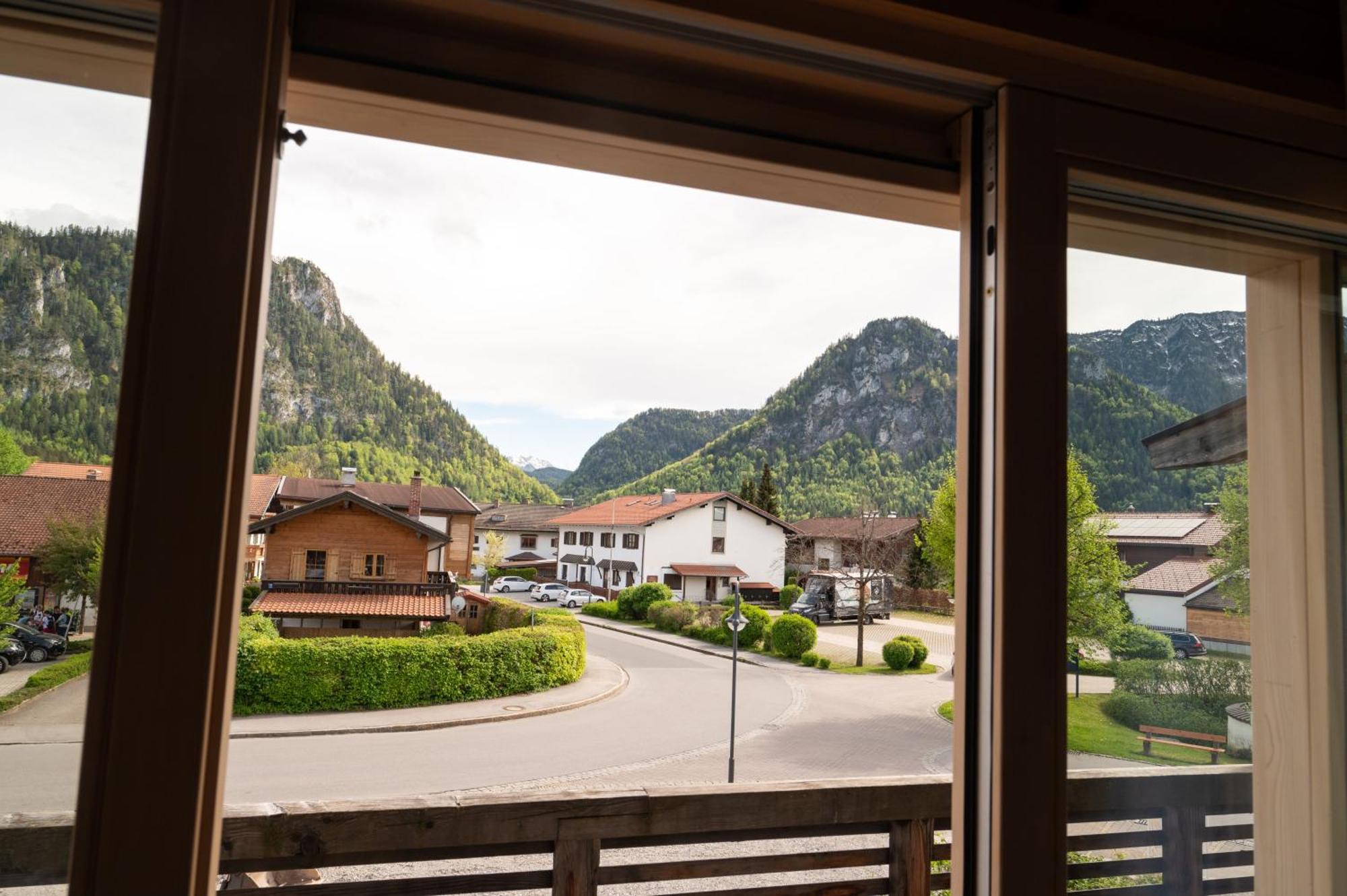 Design Hotel Alpenliebe - - - - Boutique-Flair - - - - Inzell Luaran gambar